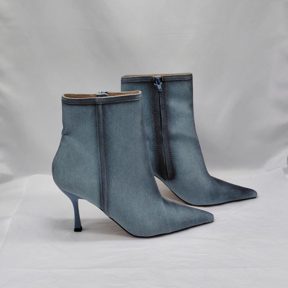 Steve Madden Womens Denim Ankle Boots Size 9.5 Blue Pointed Toe Coastal Cowgirl